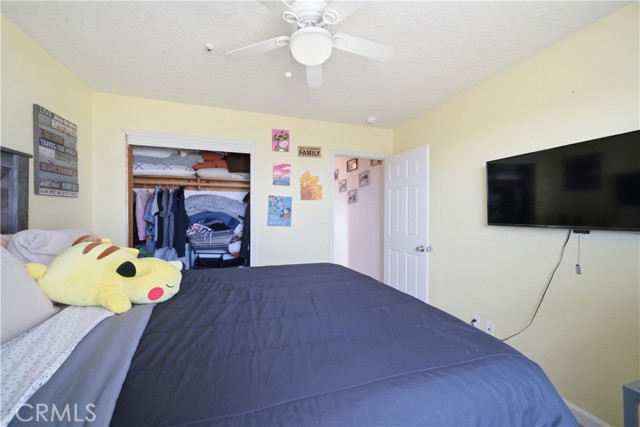 9385 Pinon Hills, Pinon Hills CA: https://media.crmls.org/medias/5ebc1fe9-9693-4c17-807d-a1ea13cb2715.jpg