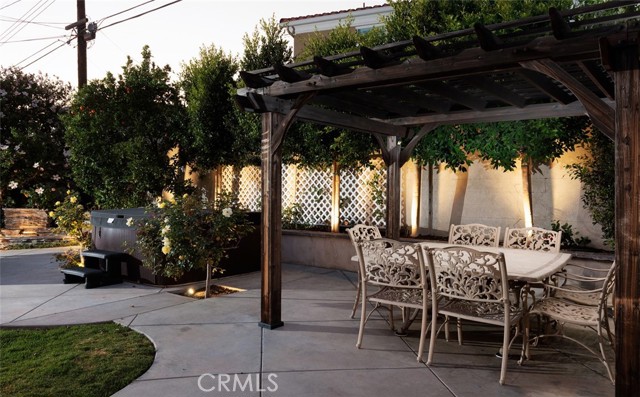 2119 E Denise Avenue, Orange CA: https://media.crmls.org/medias/5ebd9081-2d3f-4f91-9859-976d6fac5e64.jpg