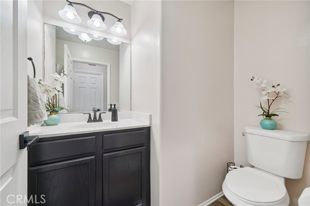 Detail Gallery Image 10 of 22 For 6953 Catawba Dr, Fontana,  CA 92336 - 4 Beds | 2/1 Baths