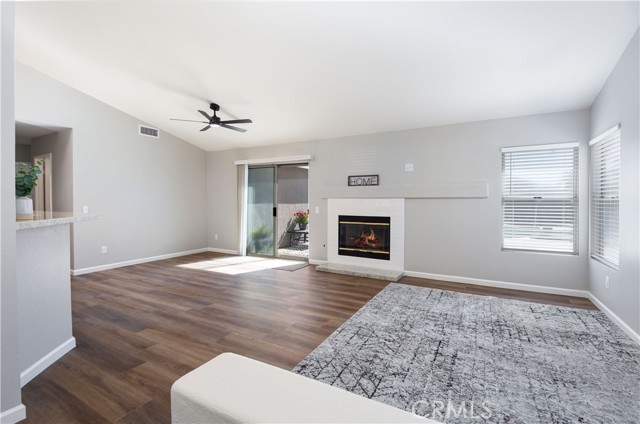 Detail Gallery Image 5 of 35 For 26063 Ridgemoor, Menifee,  CA 92586 - 3 Beds | 2 Baths