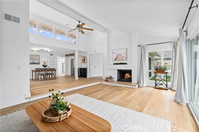 Detail Gallery Image 6 of 28 For 249 Calle Empalme, San Clemente,  CA 92672 - 4 Beds | 2 Baths