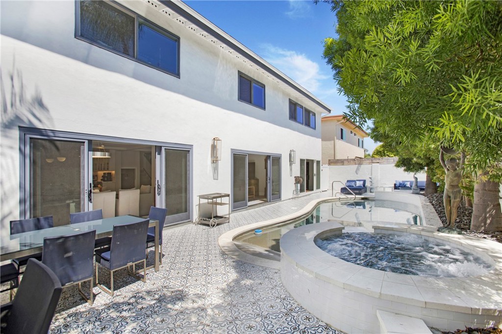 MLS #OC25163421 img 19