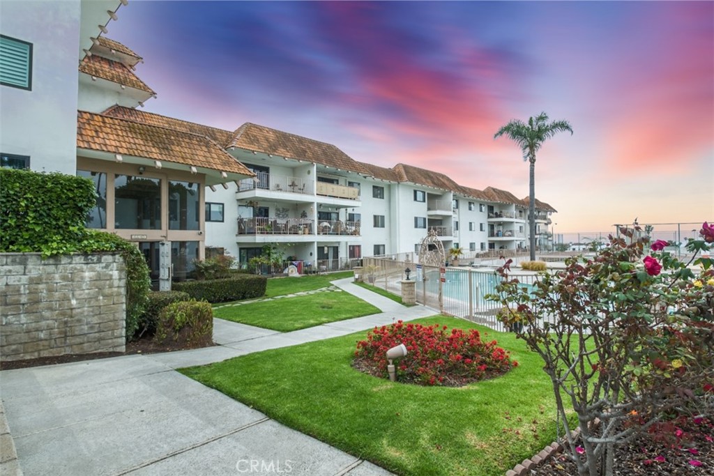 2501 S El Camino Real 204, San Clemente, CA 92672