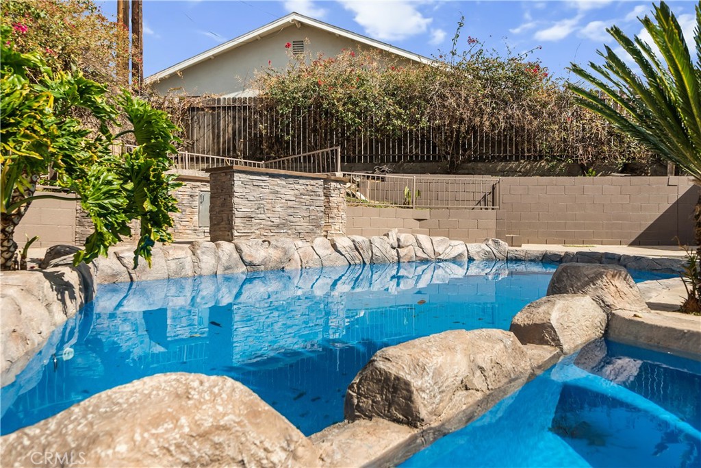 MLS #CV25045990 img 45