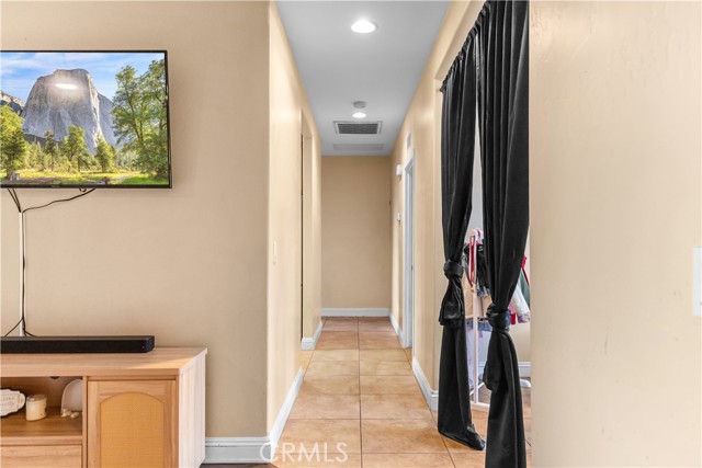 Detail Gallery Image 18 of 47 For 26820 Stirrup, Tehachapi,  CA 93561 - 3 Beds | 2 Baths