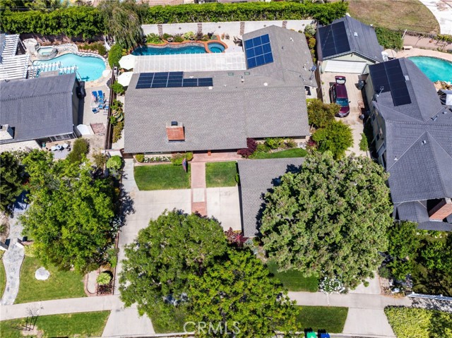 11571 Harrisburg, Rossmoor CA: https://media.crmls.org/medias/5ec06d52-8af6-4721-bb41-4807c7e0257b.jpg
