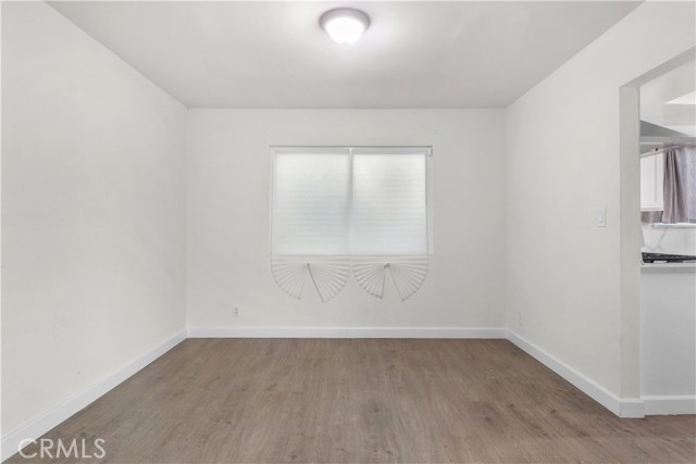 10829 Firmona Avenue photo 14