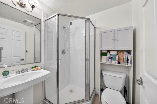 Detail Gallery Image 15 of 17 For 580 W Main St #220,  Alhambra,  CA 91801 - 2 Beds | 2 Baths
