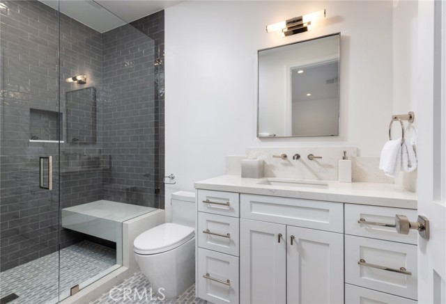 5ec2b456 5475 4d5b 903b B1534ac1c866