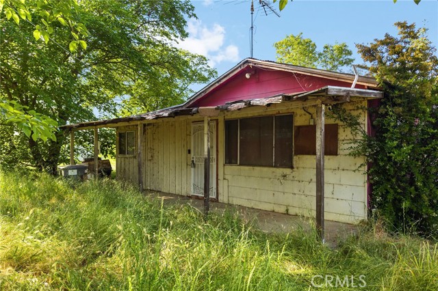 417 Cox Lane, Oroville CA: https://media.crmls.org/medias/5ec2bf89-d074-40ba-841b-c7c708306c1f.jpg