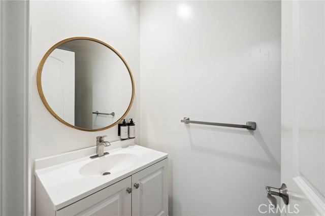 Detail Gallery Image 21 of 48 For 2024 Calle Miranda, Fullerton,  CA 92833 - 3 Beds | 2/1 Baths