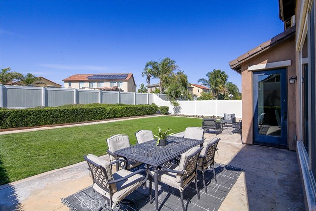 Detail Gallery Image 36 of 40 For 13208 Early Crimson St, Corona,  CA 92880 - 5 Beds | 3 Baths