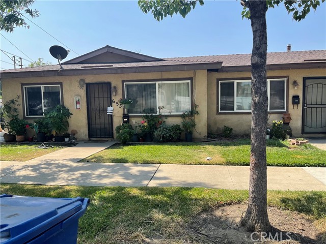653 W Belmont Street, Ontario CA: https://media.crmls.org/medias/5ec3e4f0-e604-4cd1-98e1-6bc62ec2d3ed.jpg