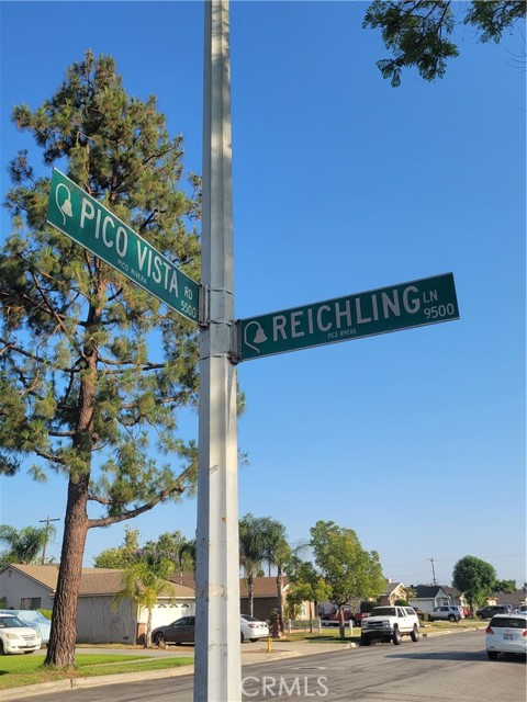9555 Reichling Ln, Pico Rivera CA: https://media.crmls.org/medias/5ec4566c-918c-4015-add6-0d03eef3af56.jpg