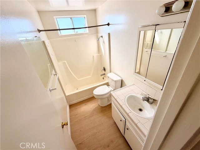 Detail Gallery Image 3 of 6 For 123 Avenida Pelayo #C,  San Clemente,  CA 92672 - 2 Beds | 1 Baths