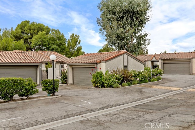 11435 Tampa Avenue, Porter Ranch CA: https://media.crmls.org/medias/5ec66d20-4a99-449f-99a8-2034770f7f10.jpg