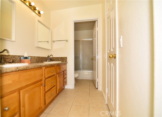 Detail Gallery Image 9 of 16 For 1336 Brookside Ct, Upland,  CA 91784 - 3 Beds | 2 Baths