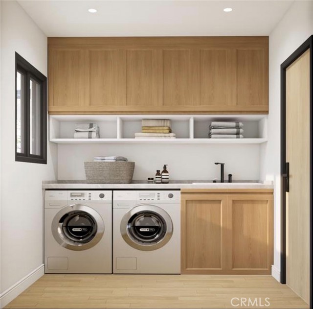 Detail Gallery Image 9 of 11 For 2663 S 11th, Fresno,  CA 93725 - 3 Beds | 2 Baths