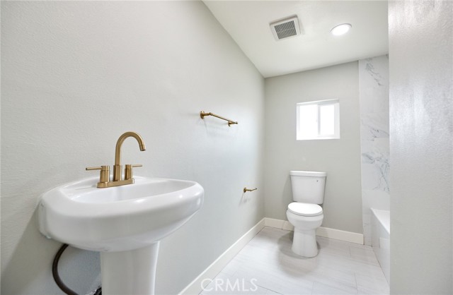 Detail Gallery Image 7 of 18 For 18821 Lynwood St, Bloomington,  CA 92316 - 3 Beds | 1 Baths