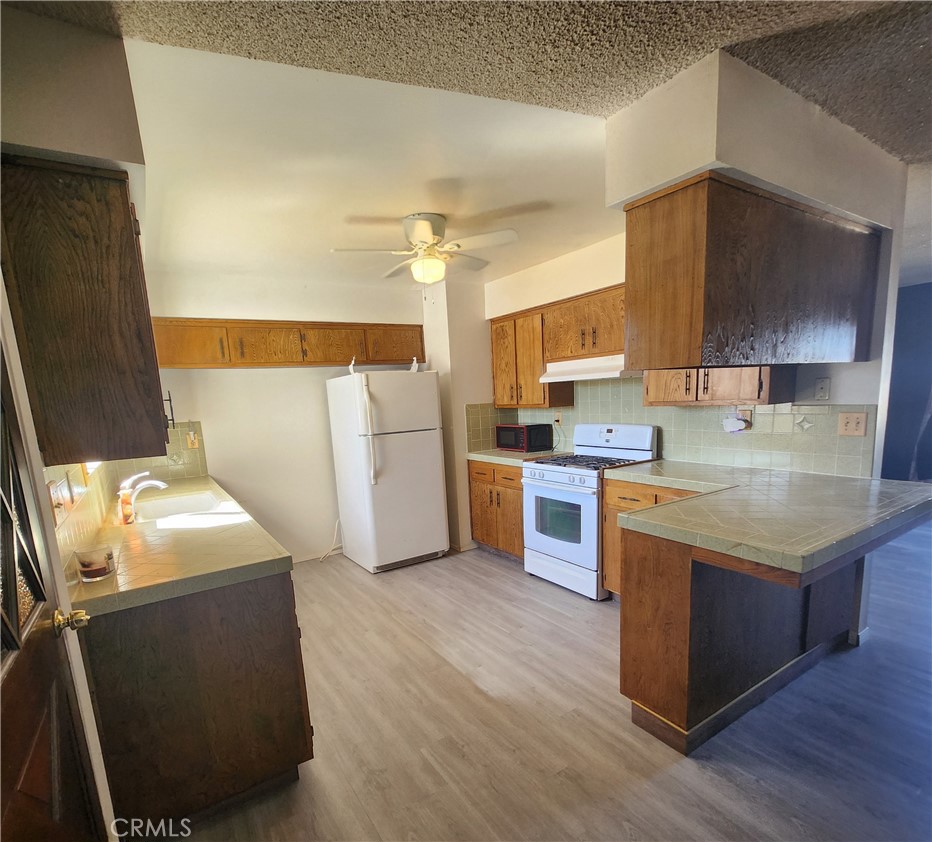 5Ec7Ae4B E0B2 4624 97C1 78Ebc6E5322C 1407 W Burns Avenue, Ridgecrest, Ca 93555 &Lt;Span Style='BackgroundColor:transparent;Padding:0Px;'&Gt; &Lt;Small&Gt; &Lt;I&Gt; &Lt;/I&Gt; &Lt;/Small&Gt;&Lt;/Span&Gt;