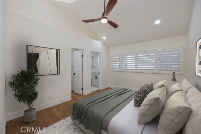 MLS #OC25203835 image #24