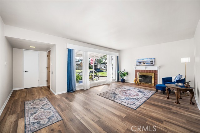 Detail Gallery Image 19 of 33 For 3729 N Weston Pl, Long Beach,  CA 90807 - 5 Beds | 3 Baths