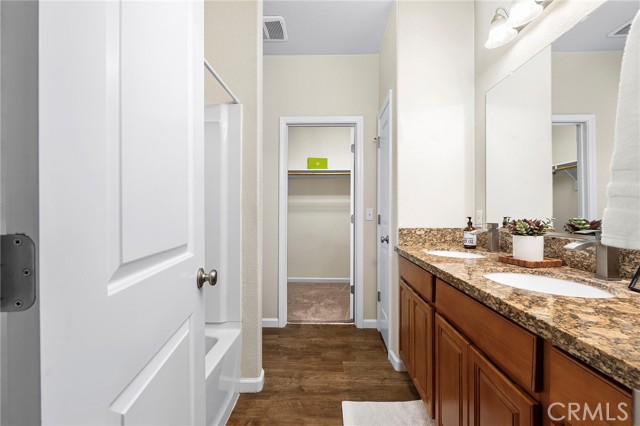 Detail Gallery Image 31 of 47 For 215 Danielson Ln, Chico,  CA 95973 - 3 Beds | 2 Baths