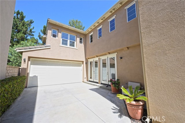 45 Coriander, Irvine CA: https://media.crmls.org/medias/5ecb9ddd-cf15-49e3-a49c-6421aeece8b6.jpg