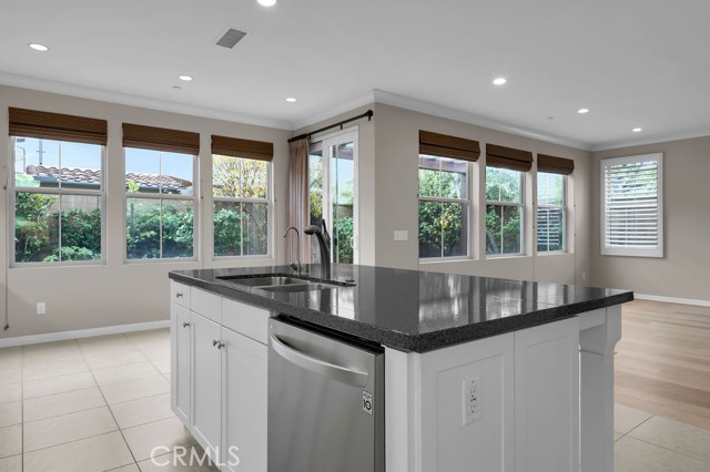 Detail Gallery Image 7 of 46 For 89 Devonshire, Irvine,  CA 92620 - 3 Beds | 2/1 Baths