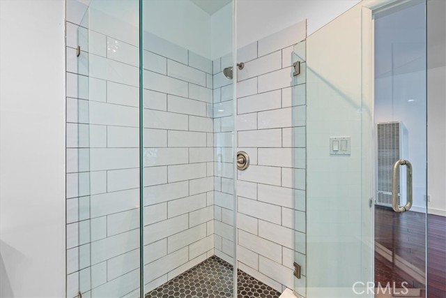 Detail Gallery Image 14 of 22 For 744 1/2 Flower Ave, Venice,  CA 90291 - 1 Beds | 1 Baths