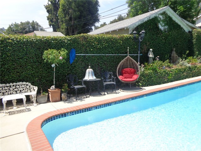 Detail Gallery Image 68 of 69 For 3855 York Bld, Los Angeles,  CA 90065 - 3 Beds | 2 Baths