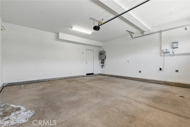 24583 Acadia Drive, Corona CA: https://media.crmls.org/medias/5ece5b8f-bb9f-4b76-a2f7-ce5de6948714.jpg