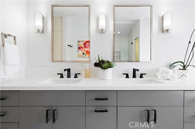 3731 5th Avenue, Corona del Mar CA: https://media.crmls.org/medias/5ecf2640-a208-491b-bb64-9b6de0c4ecf0.jpg