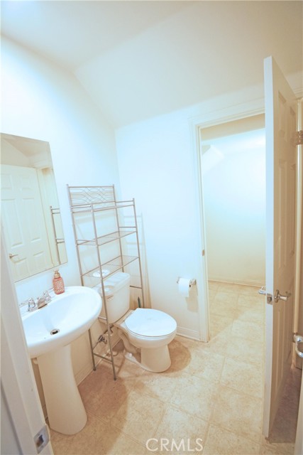 8542 Cava Dr, Rancho Cucamonga CA: https://media.crmls.org/medias/5ecf81ce-1579-42a7-ac38-211b9707e2e9.jpg