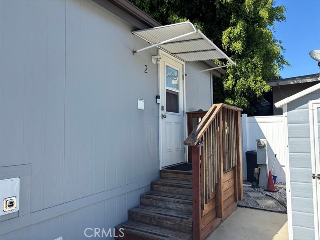 Detail Gallery Image 8 of 42 For 16540 Whittier Bld #2,  Whittier,  CA 90603 - 1 Beds | 2 Baths