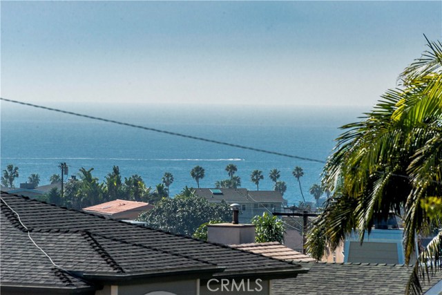 1028 Ynez Avenue, Redondo Beach, California 90277, 4 Bedrooms Bedrooms, ,2 BathroomsBathrooms,Residential,Sold,Ynez,SB17031296