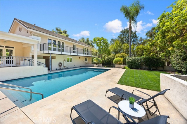 940 Singing Wood Drive, Arcadia CA: https://media.crmls.org/medias/5ed13f3e-64dc-4eed-9d65-bd21631de3f5.jpg