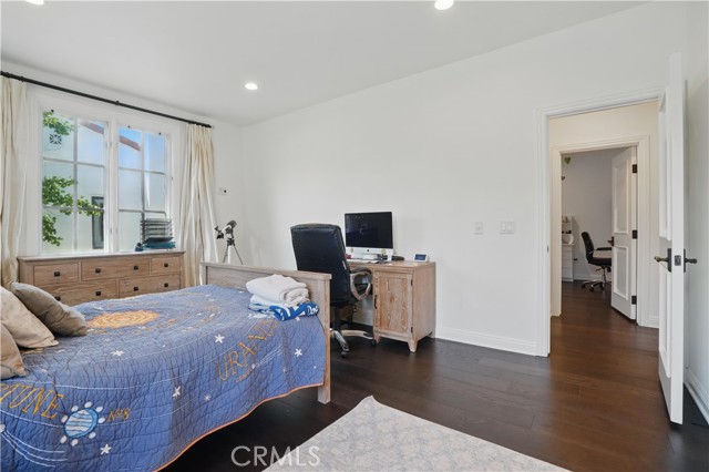 Detail Gallery Image 33 of 53 For 3805 Prado De Las Uvas, Calabasas,  CA 91302 - 5 Beds | 6/1 Baths