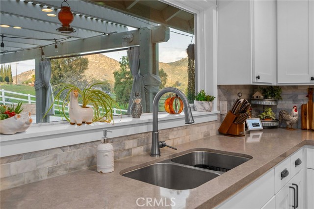 Image 10 of 51 For 8940 Running Gun