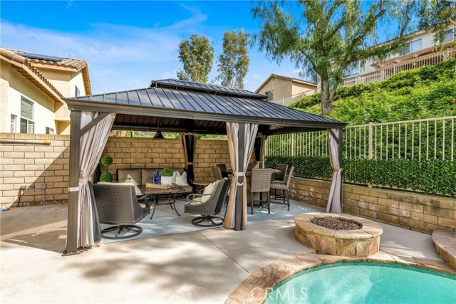 Image 31 of 52 For 32 Arrivo Drive