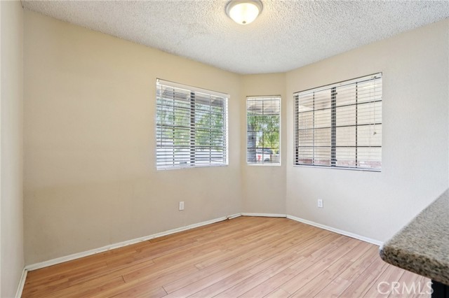 Detail Gallery Image 9 of 29 For 279 Cavendish, Hemet,  CA 92545 - 3 Beds | 2 Baths