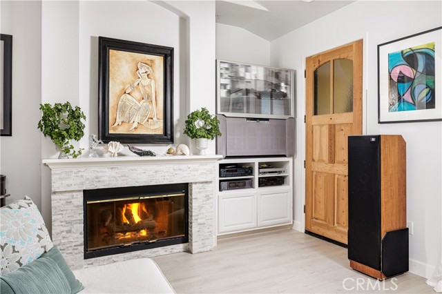 Detail Gallery Image 4 of 22 For 15 Tivoli Ct, Newport Coast,  CA 92657 - 2 Beds | 2 Baths