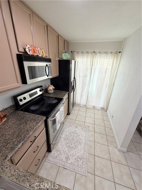 Front Image Thumbnail for CRPW26189991