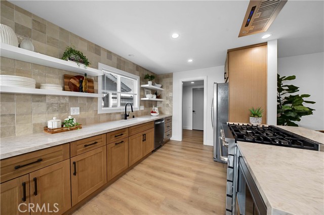 Detail Gallery Image 15 of 44 For 1701 Saybrook, Tustin,  CA 92780 - 3 Beds | 2 Baths