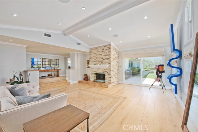 17068 Countess Place, Encino CA: https://media.crmls.org/medias/5ed42d35-f11a-4925-823d-9a2cf5fffe9c.jpg