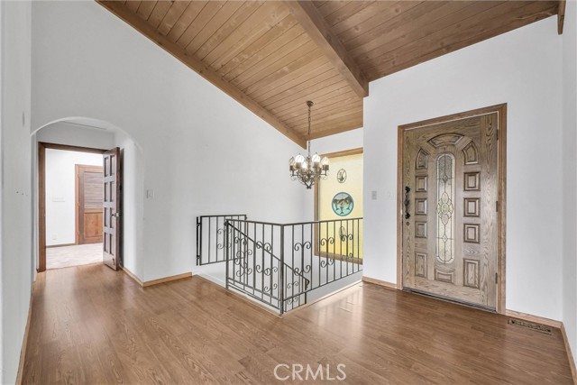 30062 Grandpoint Lane, Rancho Palos Verdes CA: https://media.crmls.org/medias/5ed4b200-2d00-4b03-a537-5f35eb71e4cb.jpg