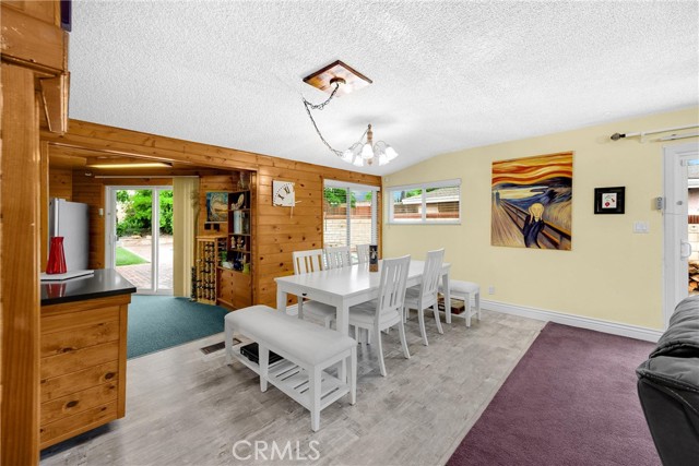 Detail Gallery Image 12 of 65 For 1005 E Woodland Ln, Glendora,  CA 91741 - 4 Beds | 3 Baths