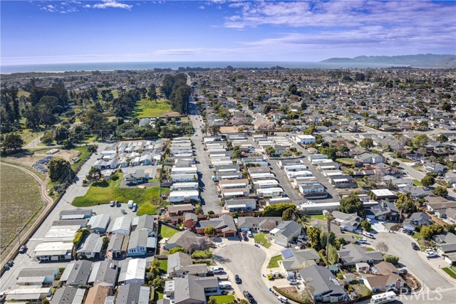 689 Woodland Drive, Arroyo Grande CA: https://media.crmls.org/medias/5ed4d496-eeb9-435b-b063-2086a9221b1d.jpg