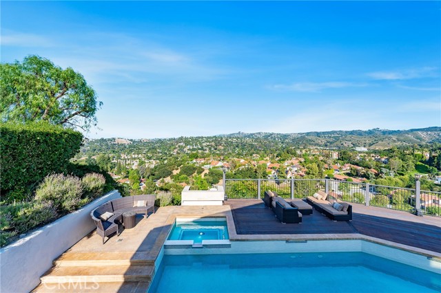Detail Gallery Image 38 of 67 For 4372 Park Vicente, Calabasas,  CA 91302 - 4 Beds | 4/1 Baths