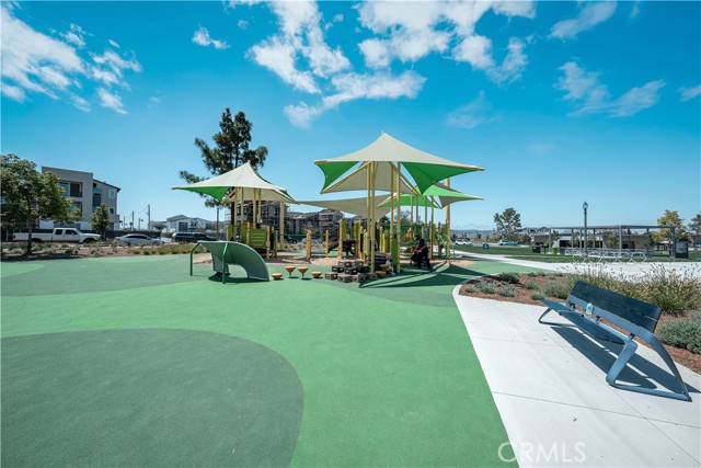 232 Junco, Irvine CA: https://media.crmls.org/medias/5ed64056-f10a-4388-8270-4bbbab18e354.jpg